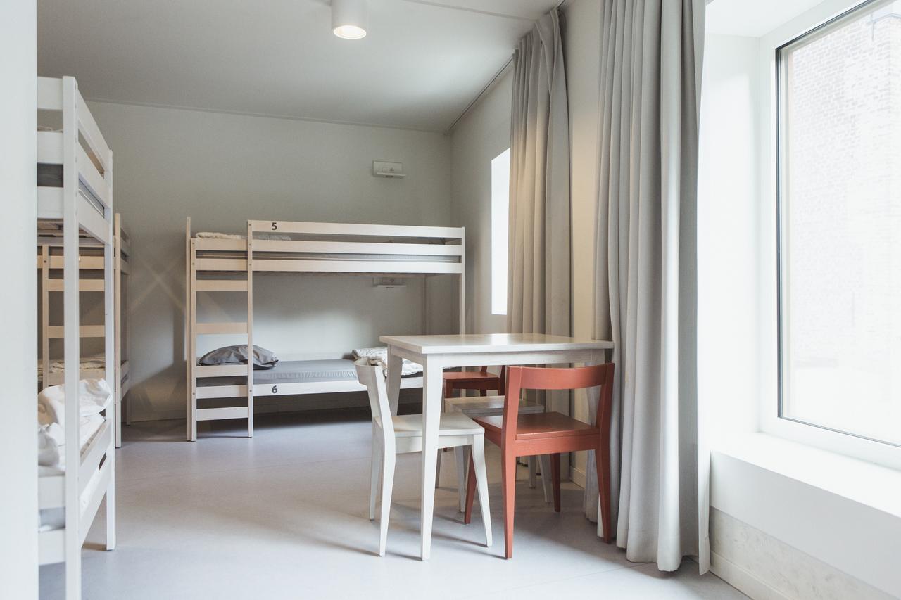 Bed 8-Bed Mixed Dormitory Room