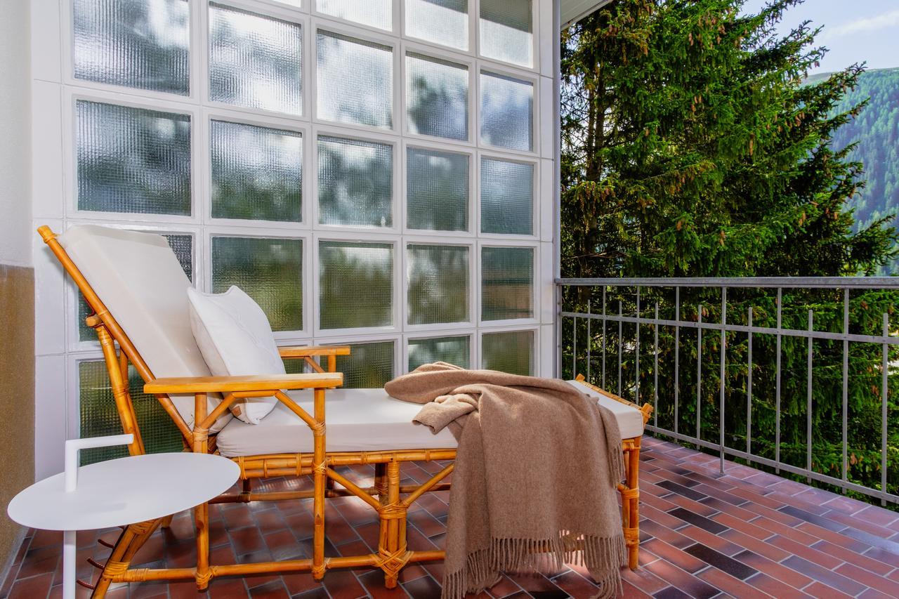 Superior Double Room with Balcony,665750772:JPEG