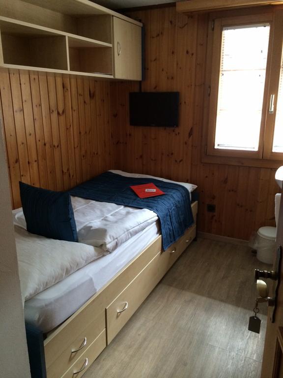 Eenpersoonskamer met Gedeelde Badkamer