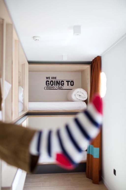 Bed in 6-Bed Mixed Dormitory Room,68091761:JPEG