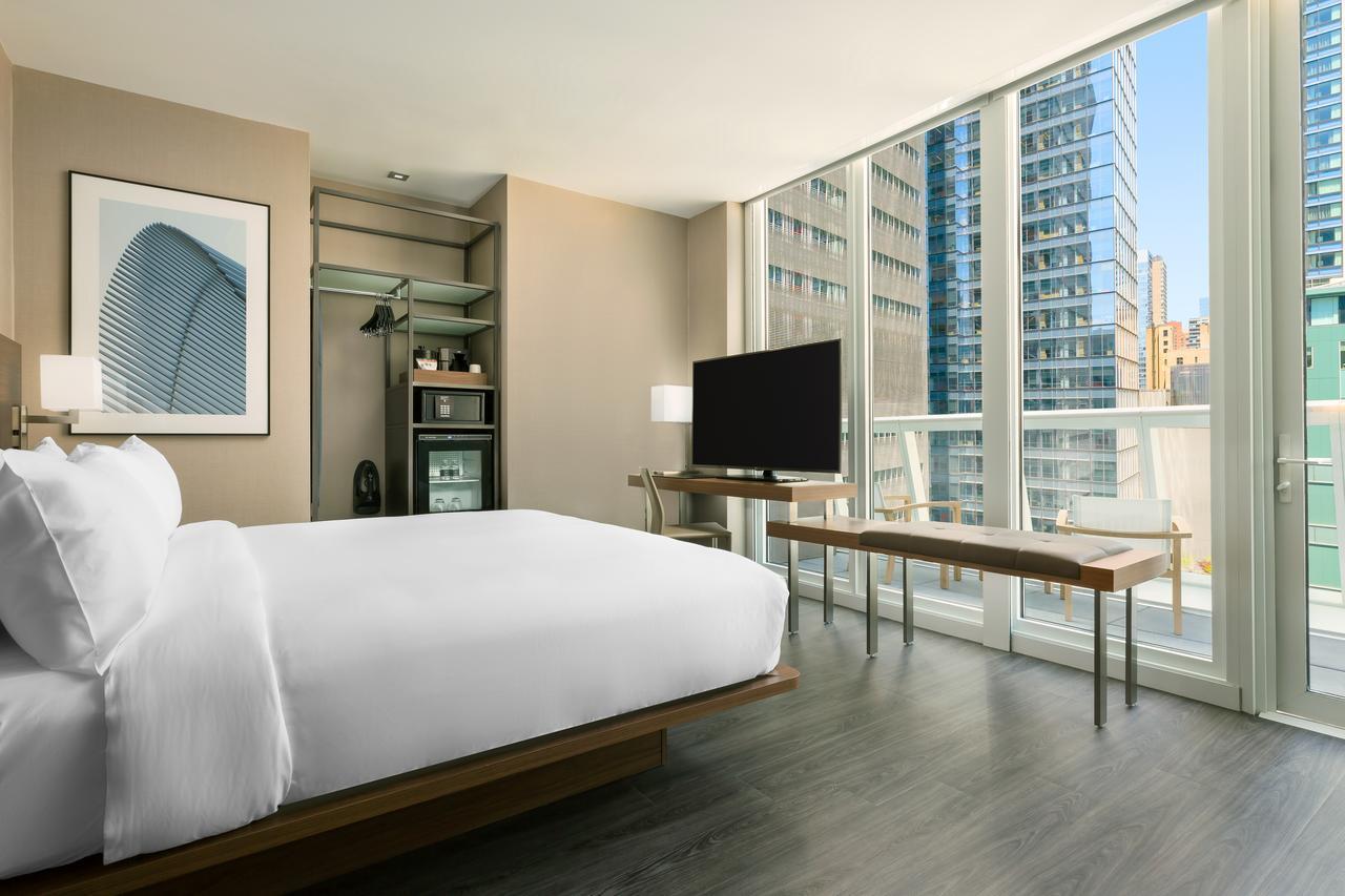 Chambre Lit King-Size avec Balcon