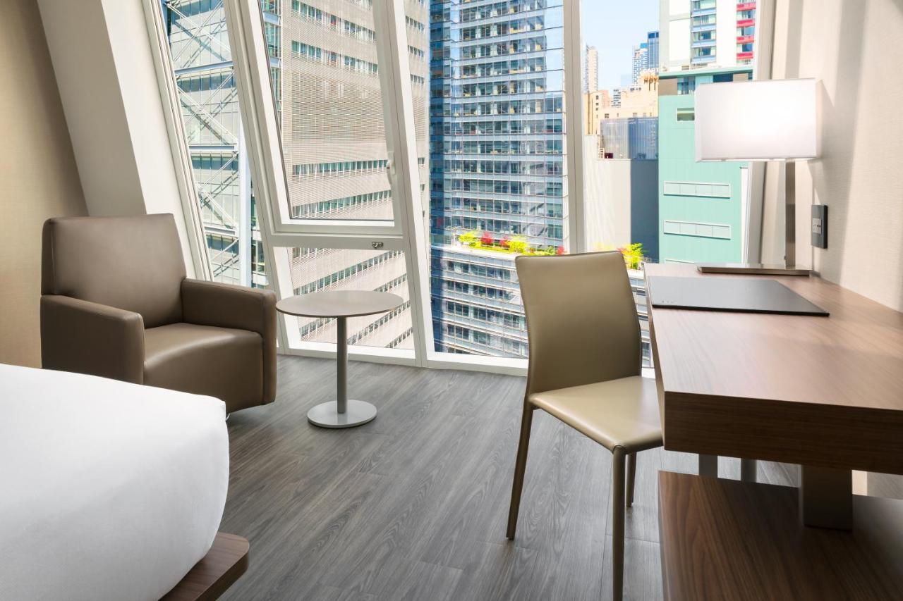 Chambre Lit King-Size - Vue sur Ville