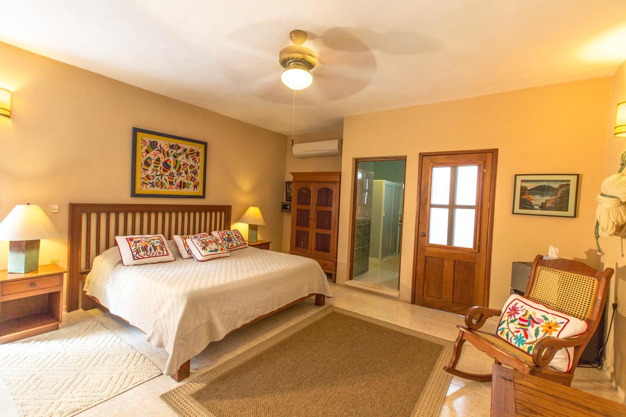 Studio with Balcony,697283808:JPEG