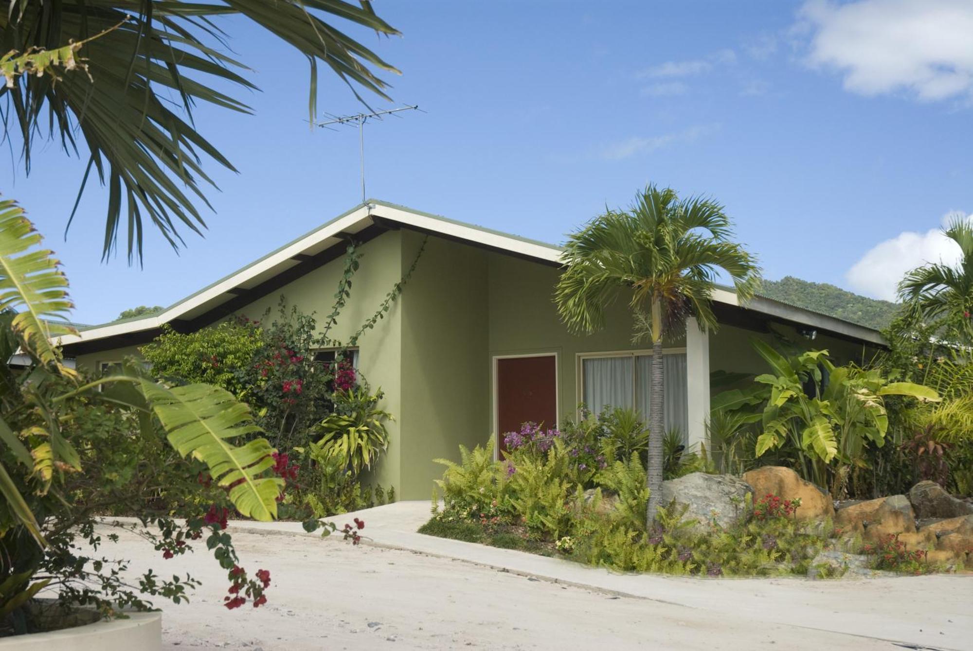 Three Bedroom Garden Villa