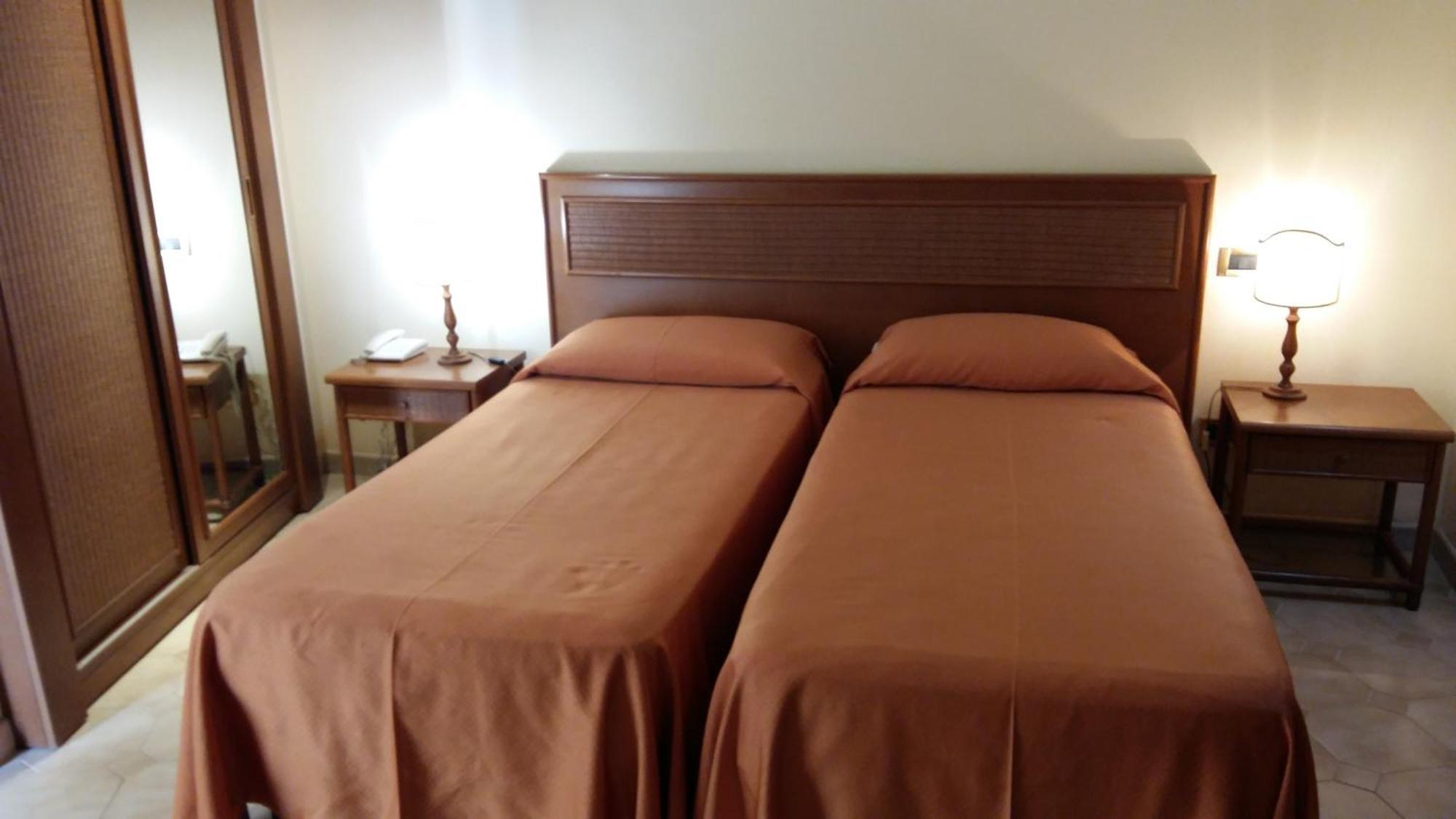 Twin Room,1152168219:JPEG