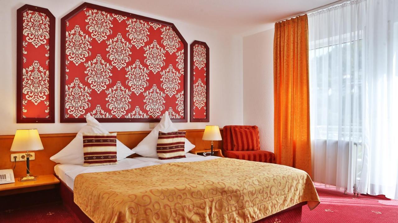 Doppelzimmer mit Balkon