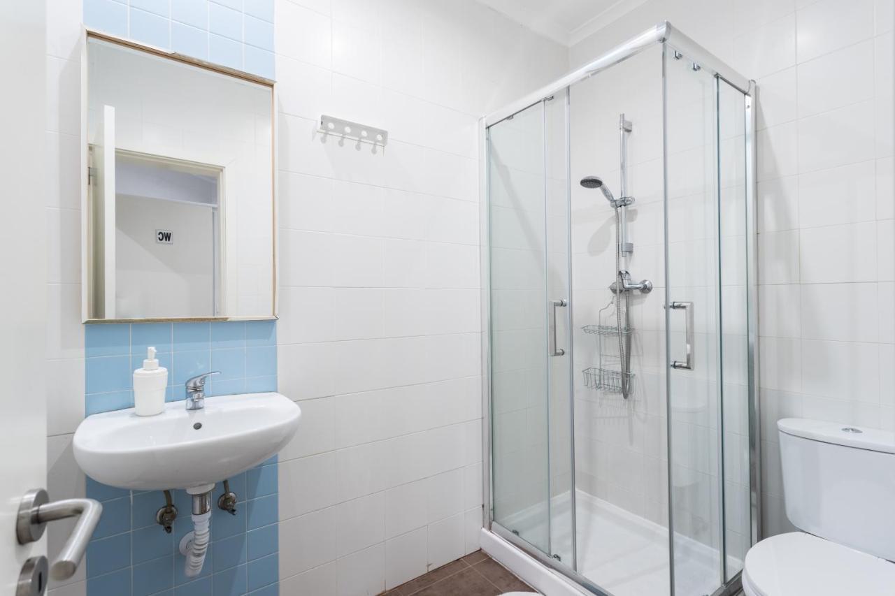 Chambre Simple Standard avec Salle de Bains Commune