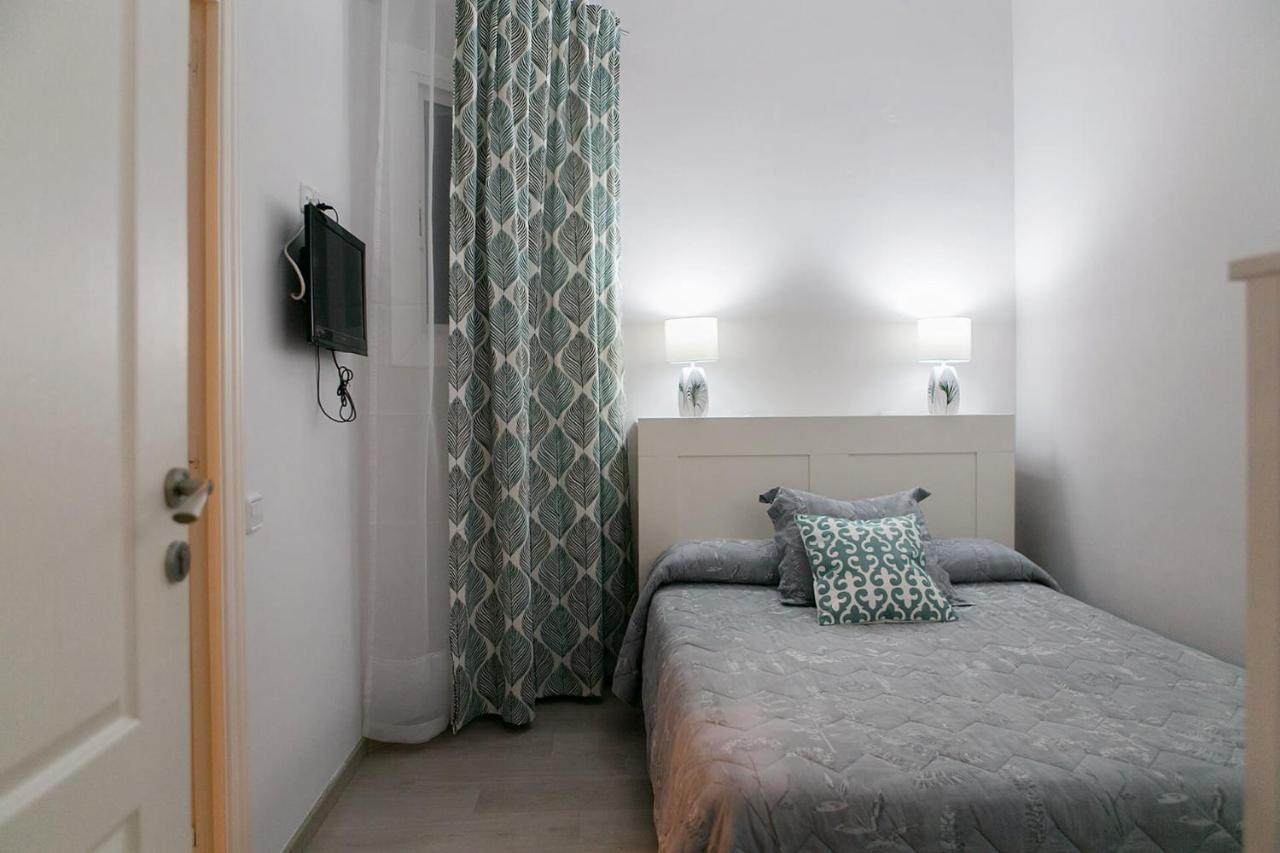 Camera Singola Interna con Bagno Privato