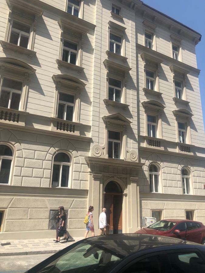 Apartamento de 3 dormitorios