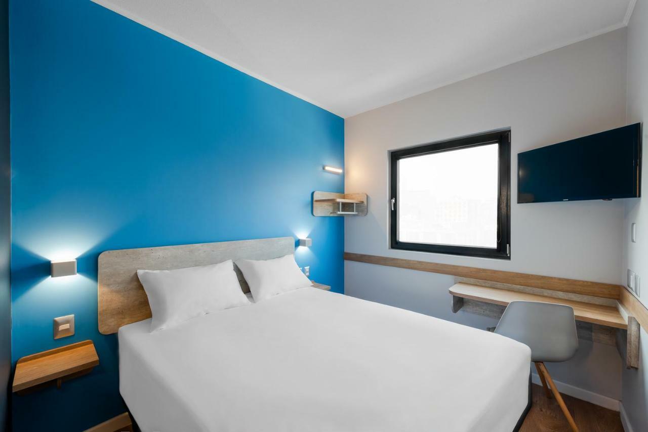 Standard Double Room,838608080:JPEG