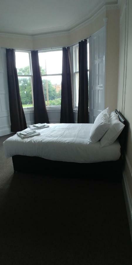 Triple Room,863162261:JPEG