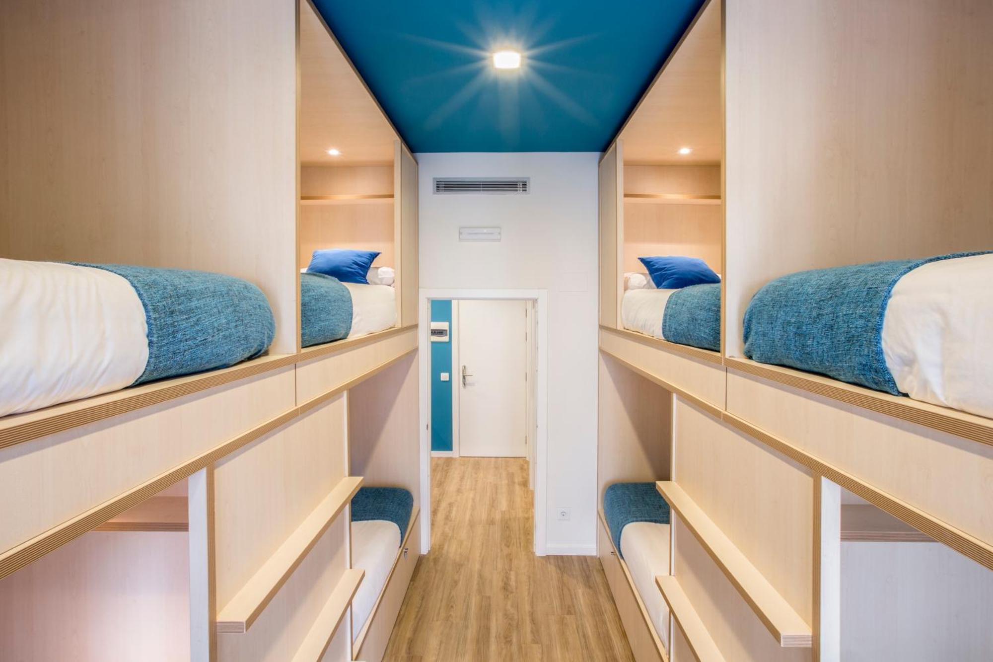 Family Room with Private Bathroom,1640395152:JPEG