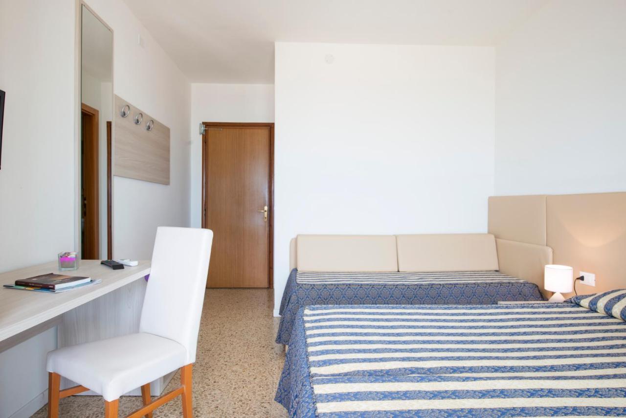 Family Room (2 Adults + 2 Children) with Balcony and Sea View