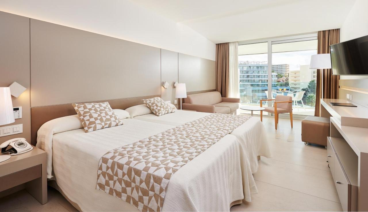 Quarto Duplo