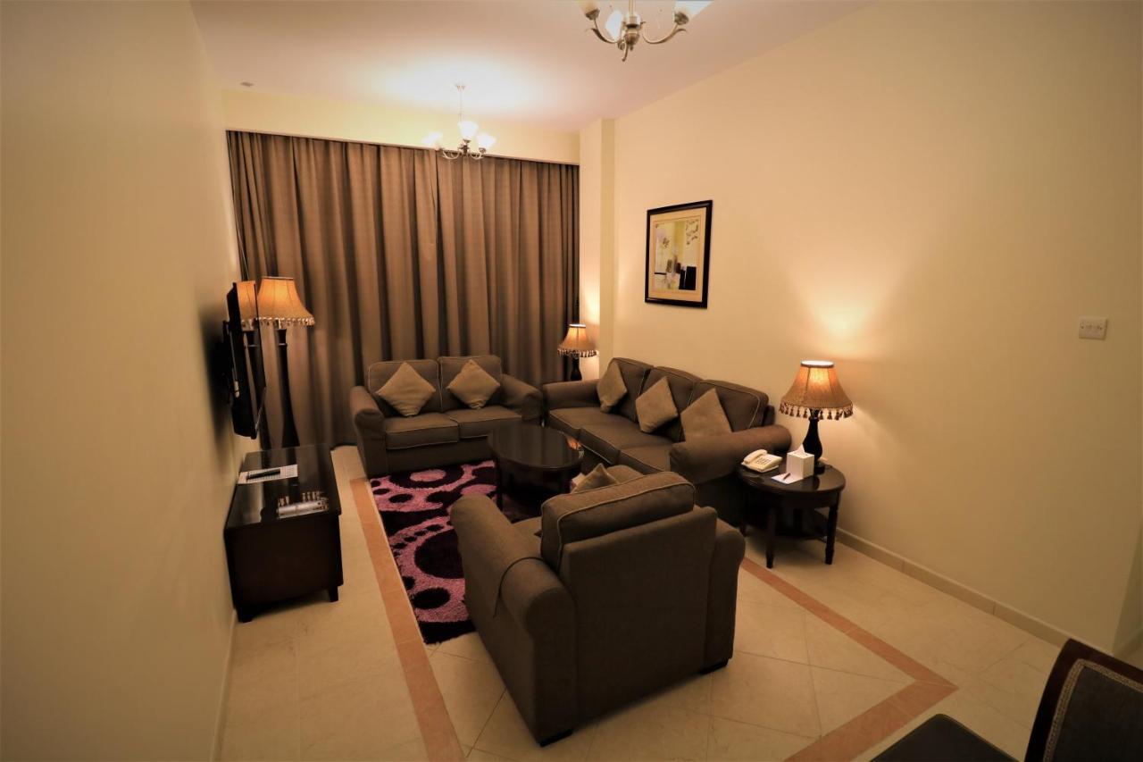 Deluxe One-Bedroom Apartment,1227806513:JPEG
