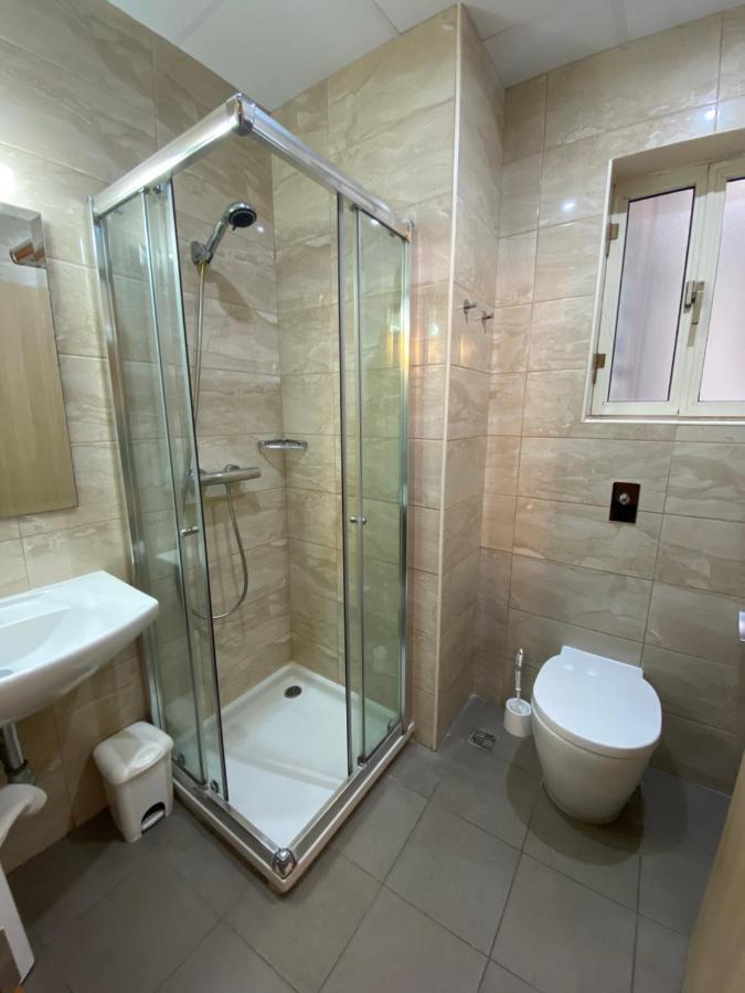Economy Double or Twin Room Internal View