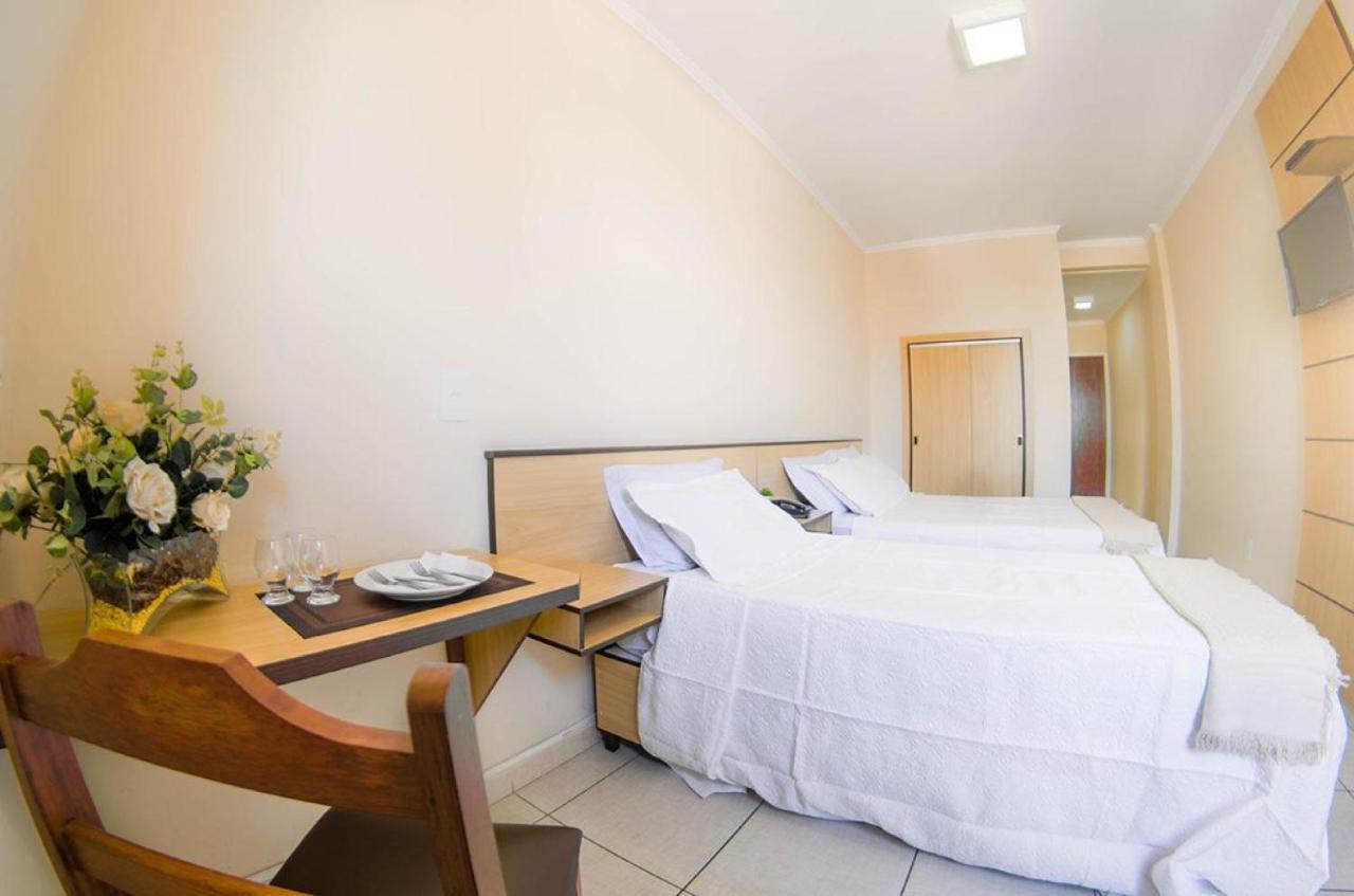 Twin Room,999477177:JPEG