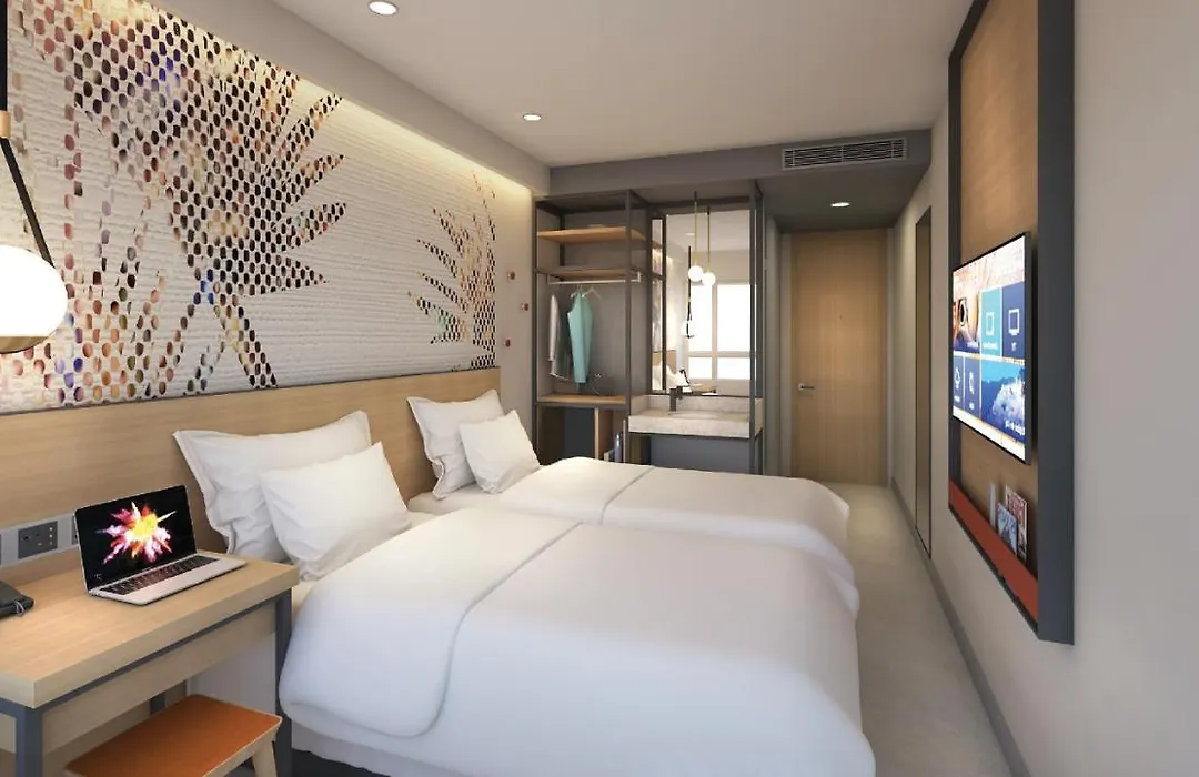 Go Hotels Plus Naga-1