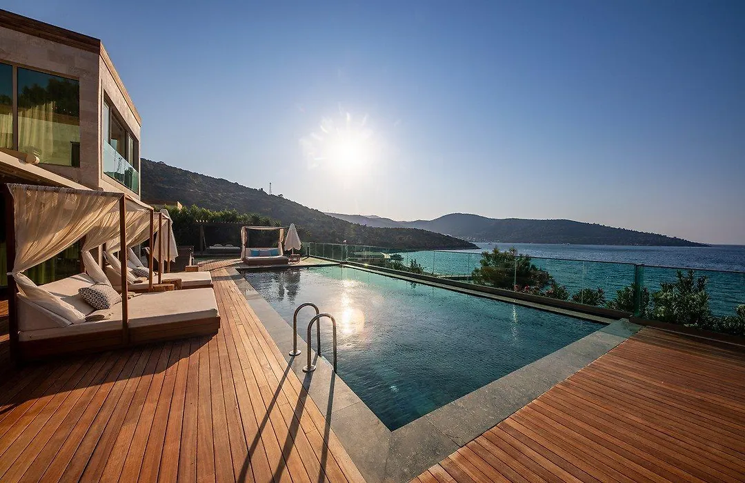 Vogue Hotel Supreme Bodrum Villa-1