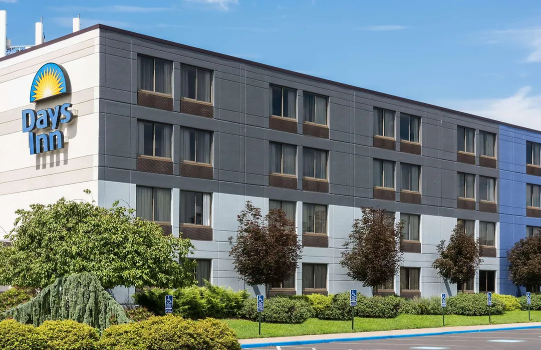 Days Inn By Wyndham Horsham Philadelphia-1