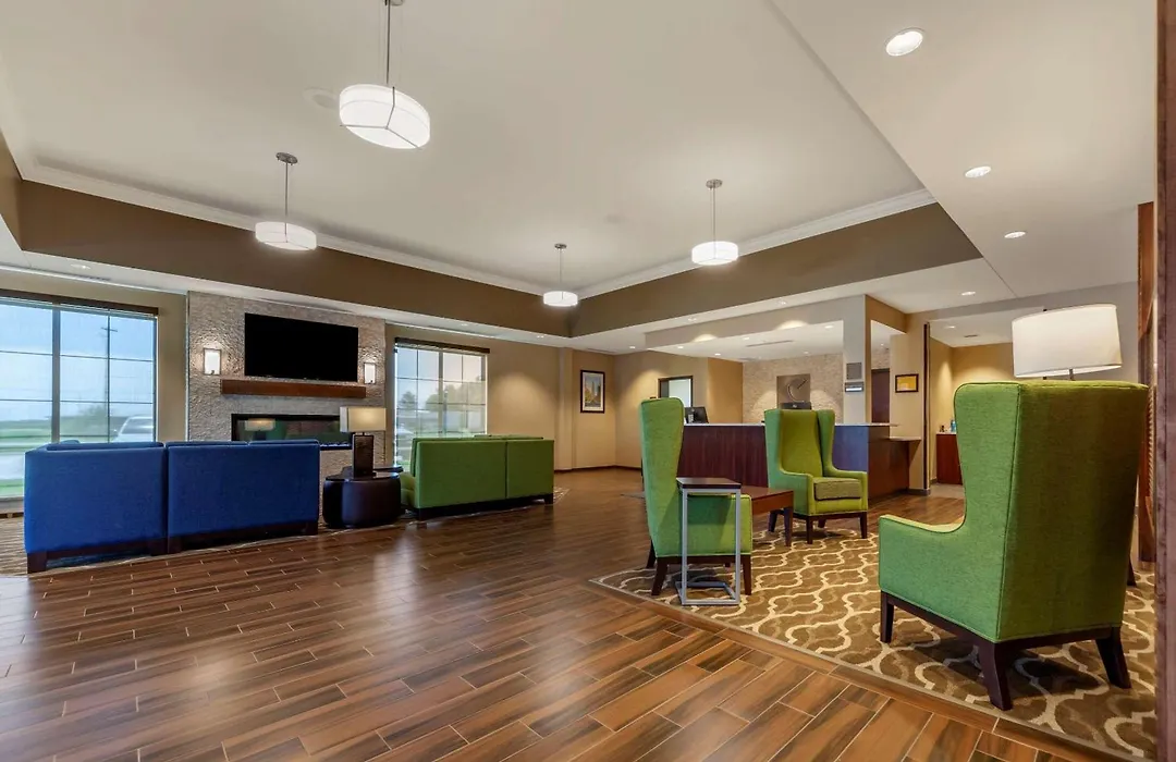 Comfort Suites Grand Island South-1