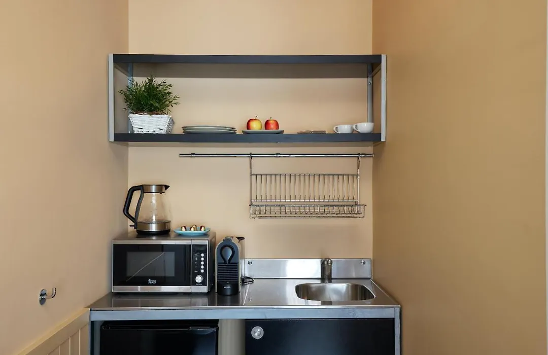 Hostal Poblenou-1