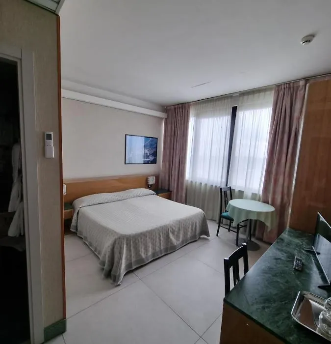 Hotel Thema-1