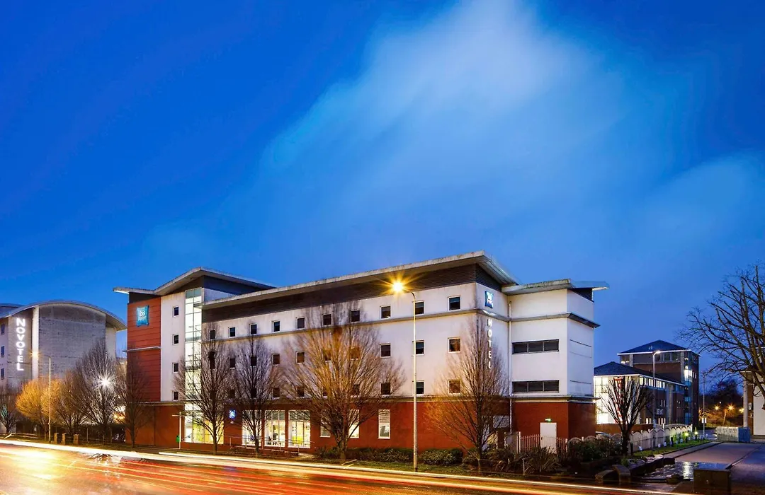Ibis Budget Cardiff Centre-1