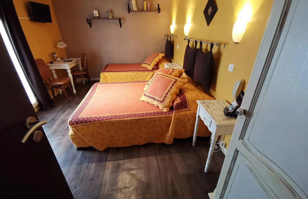 Hôtel Select-1