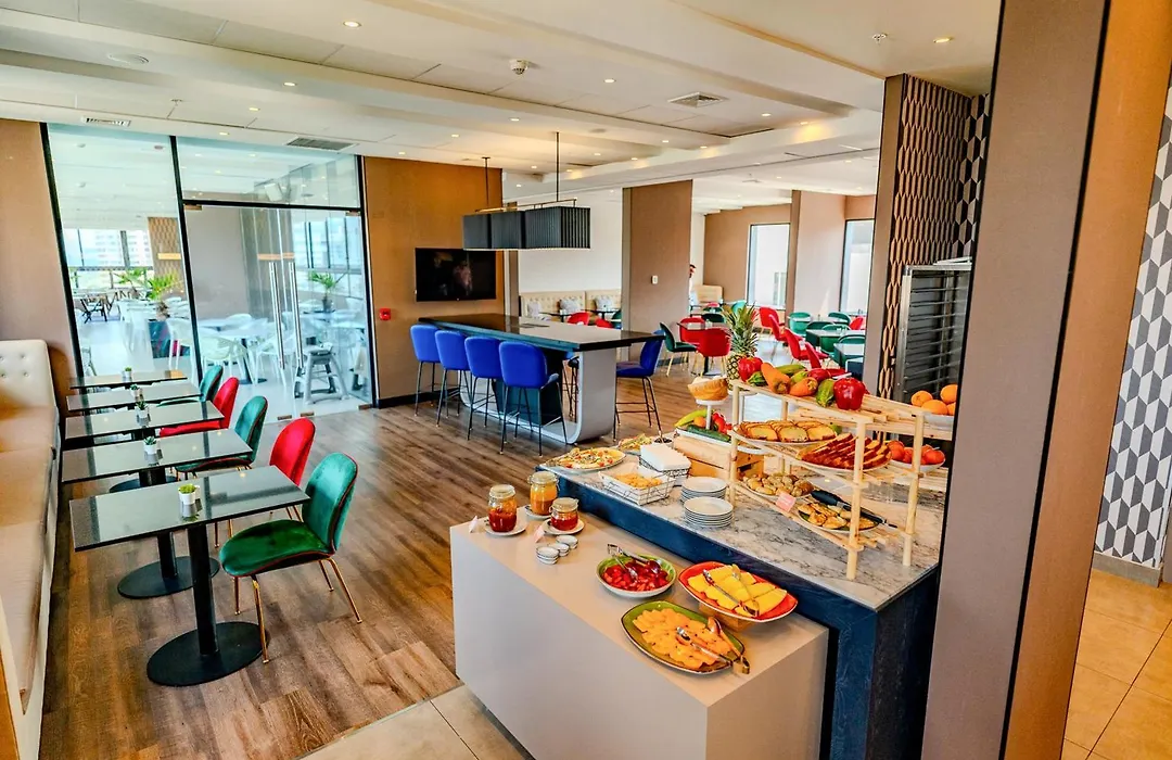 Hampton By Hilton Santiago Las Condes-1