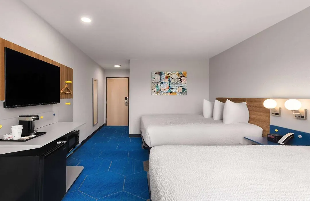 Microtel Inn And Suites Independence-1