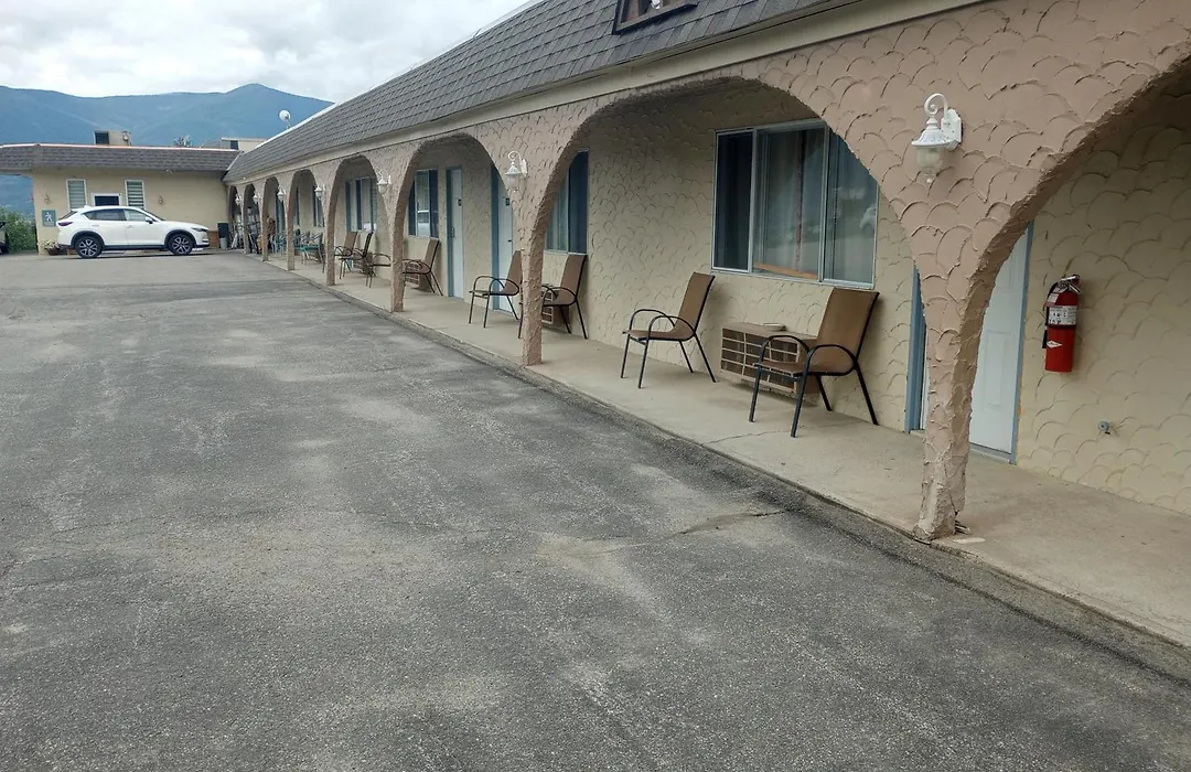 Magnuson Hotel Creston-1