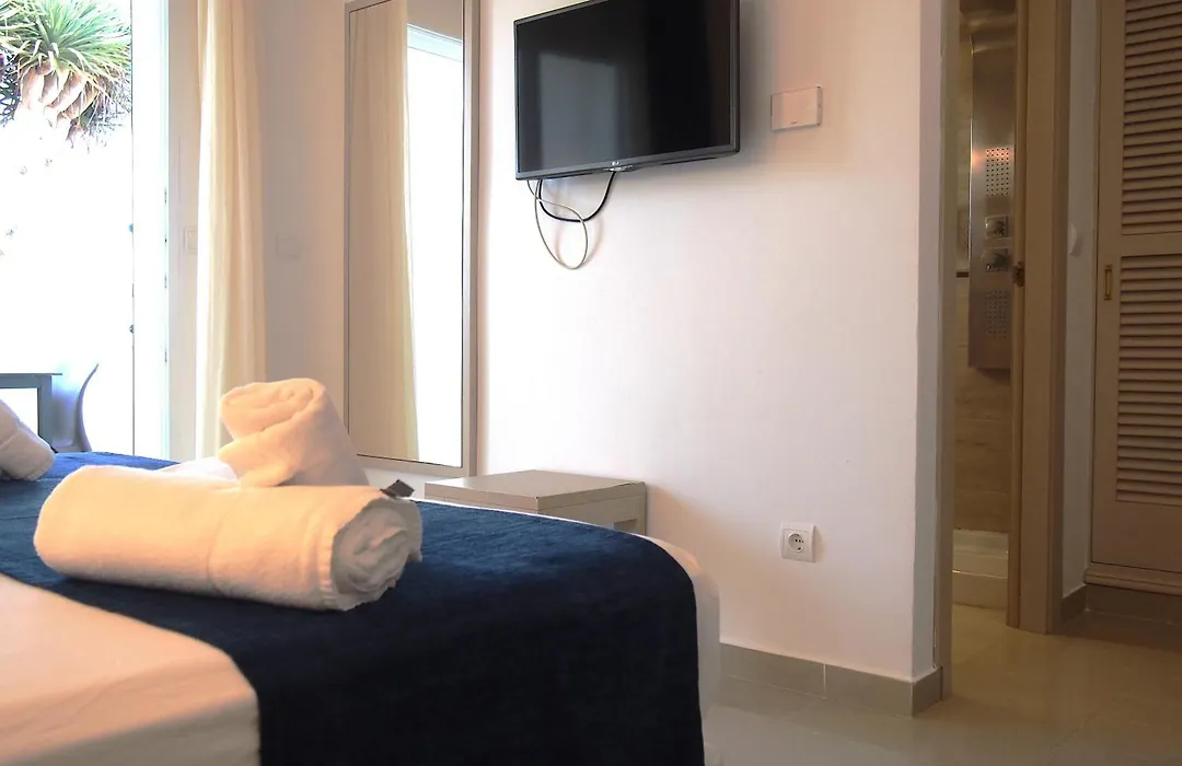 Hotel Roca Bella-1