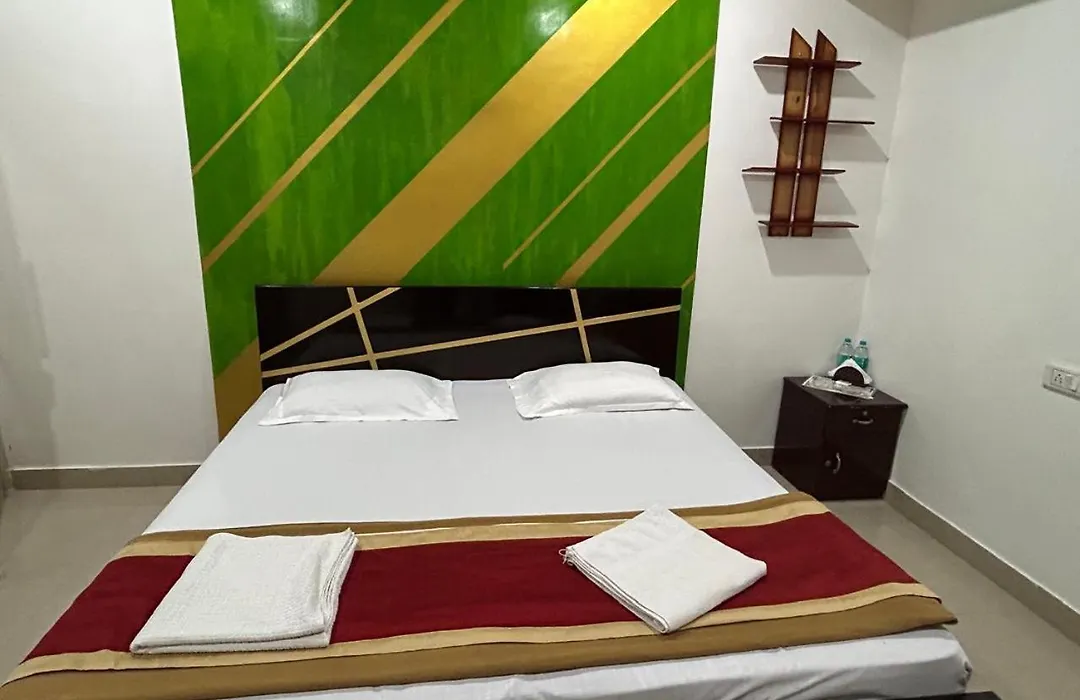 Royal Comfort Inn-1