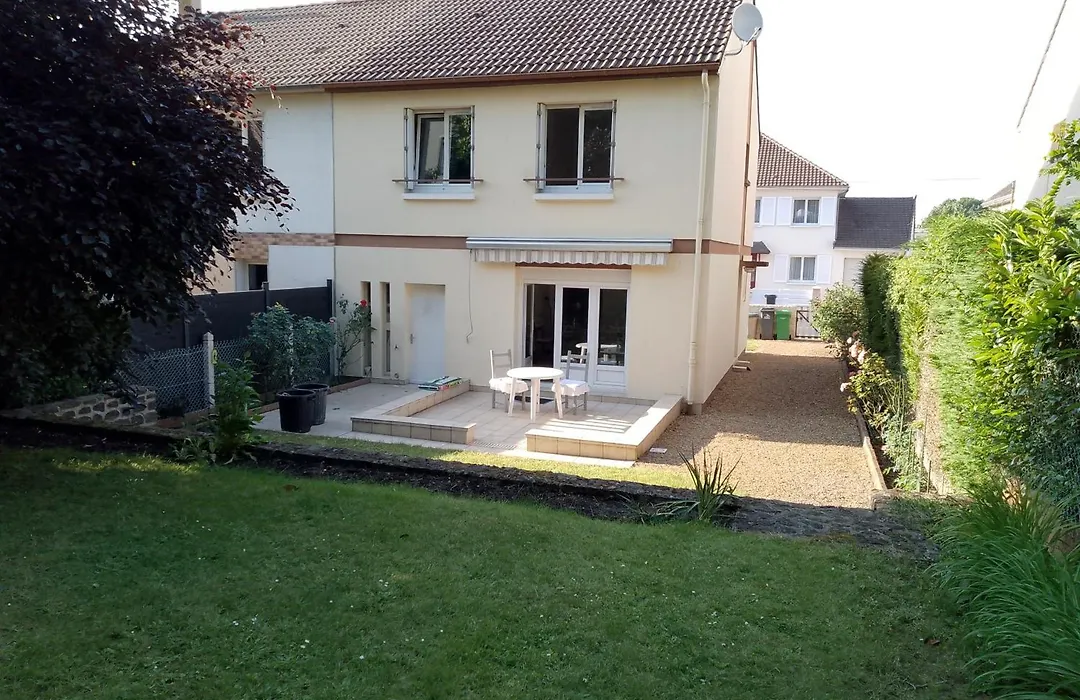 Bienvenue chez Rosy-1