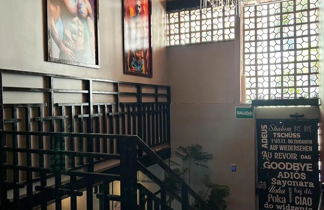 Spartacus Hostel Boutique For Men-1