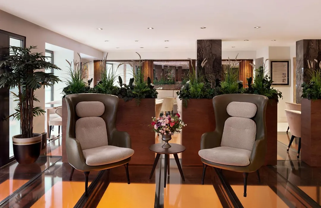 Shining Star Hotel-1