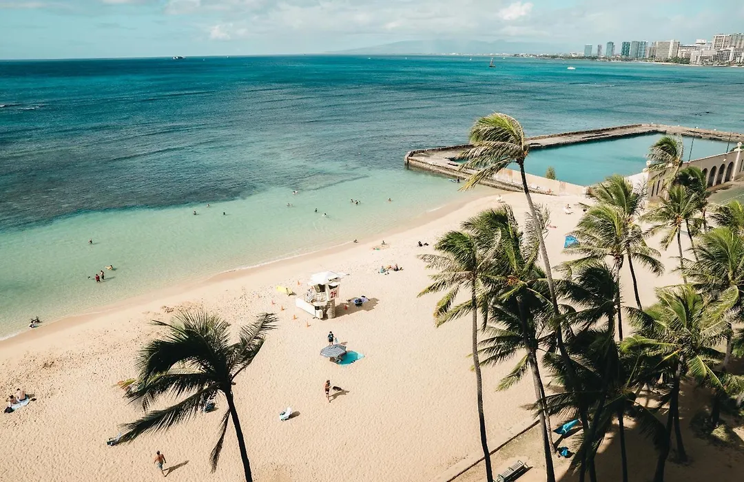Kaimana Beach Hotel-1