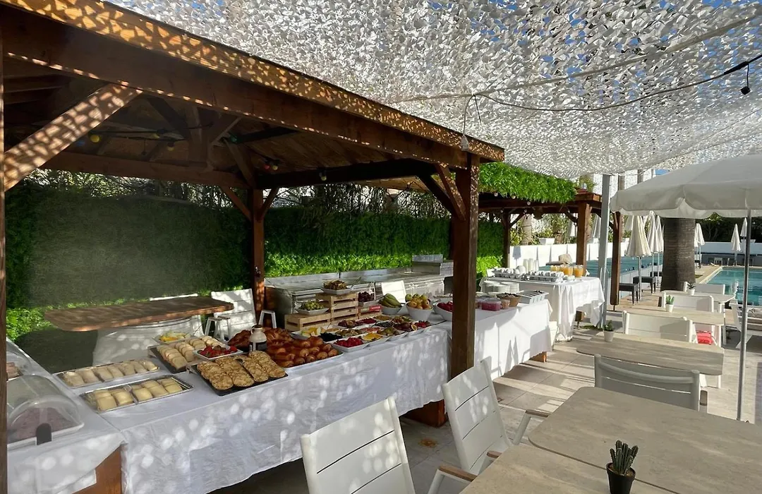 Le Jardin De Babylone Residence Festive & Naturiste "Reserve Aux Couples Uniquement"-1