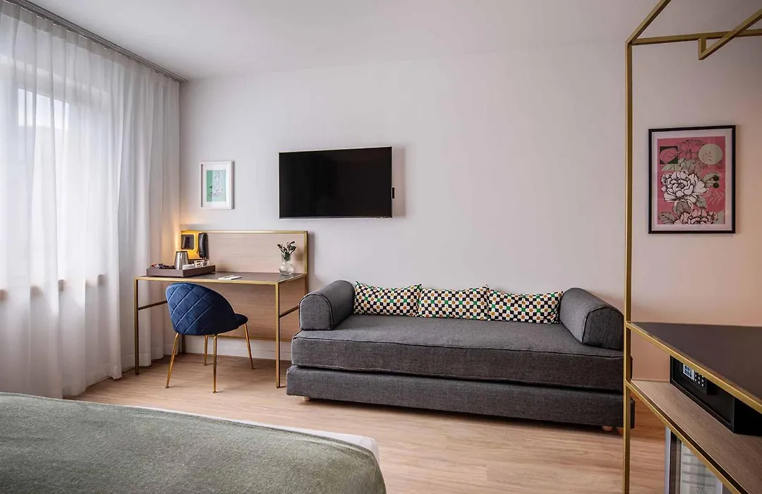 Jill Hotel Brussels Centre Midi-1