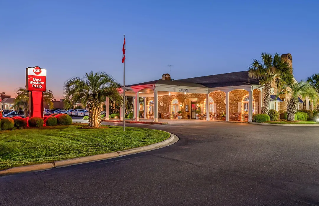 Best Western Plus Santee Inn-1