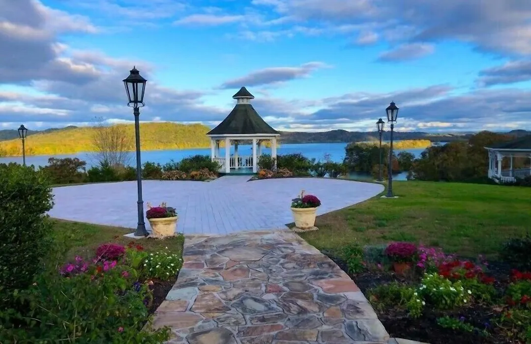 Whitestone Country Inn-1