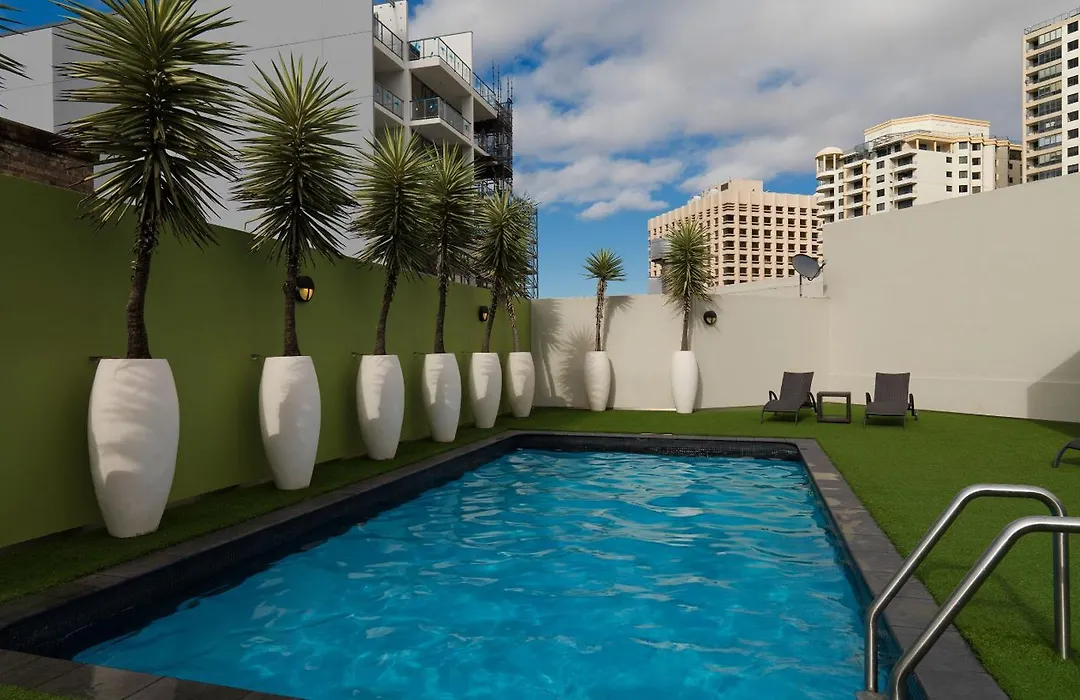 Vibe Hotel Sydney-1