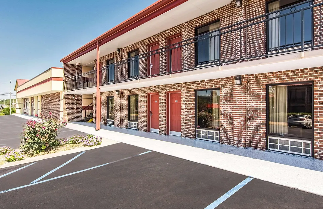 Econo Lodge Fort Payne-1