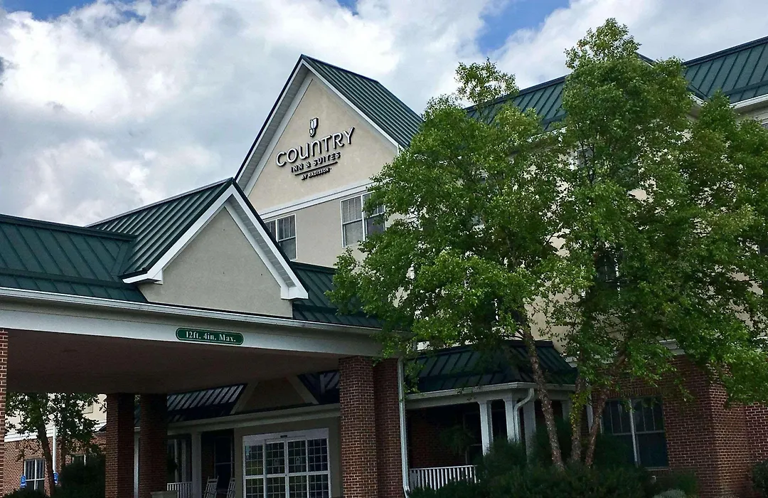 Country Inn & Suites By Radisson, Lewisburg, Pa-1