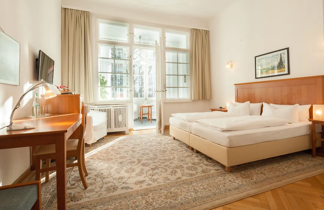 Hotel Brandies Berlin GmbH-1
