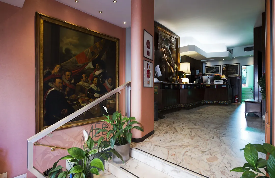 Hotel Mec-1