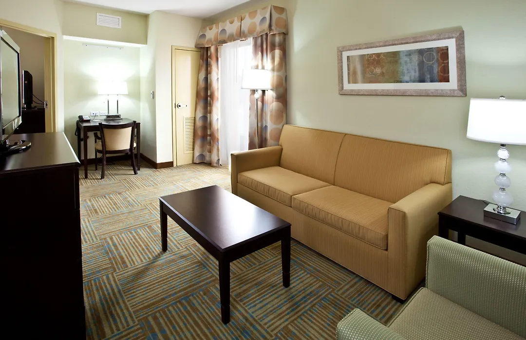 Holiday Inn Express Hotel & Suites Perry By Ihg-1