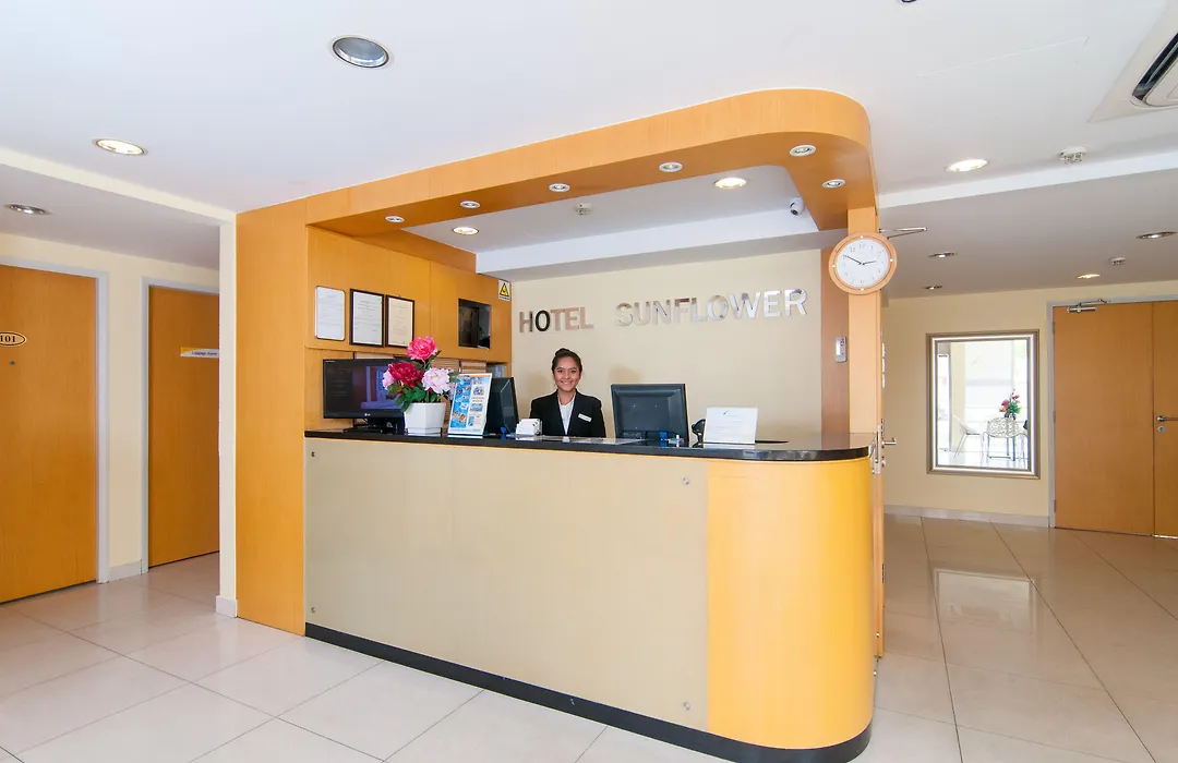 Ibis Budget Singapore Ametrine-1