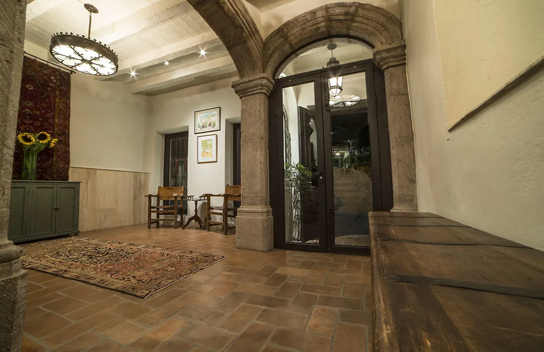 Villa Mirasol-1